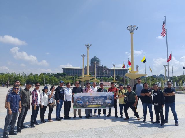 Tour Group